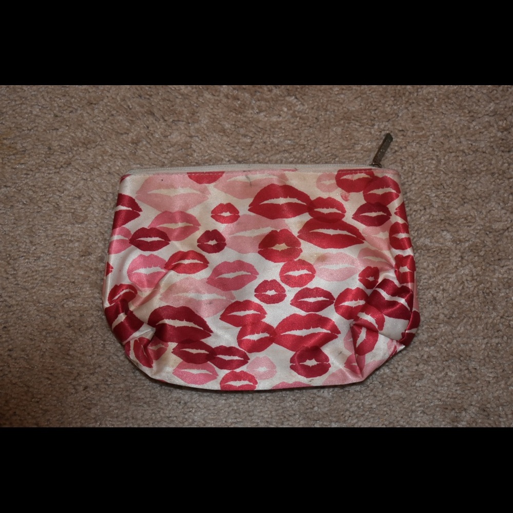 cosmetic bag